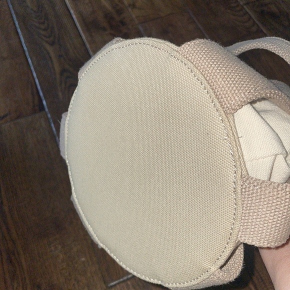 STUDIO CLIP Hand Bag - Picture 3 of 6